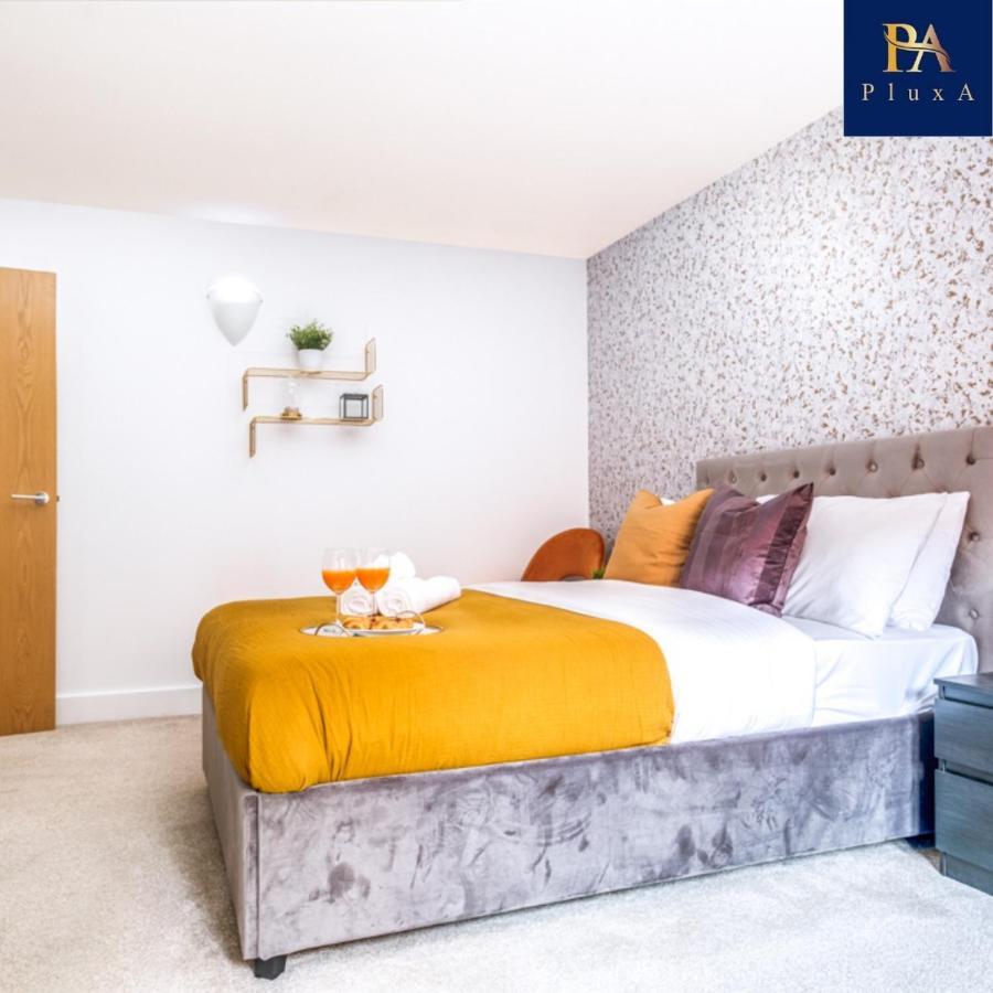 Pluxa Sunstone Deluxe - Spacious Birmingham City Centre Stay Exterior photo